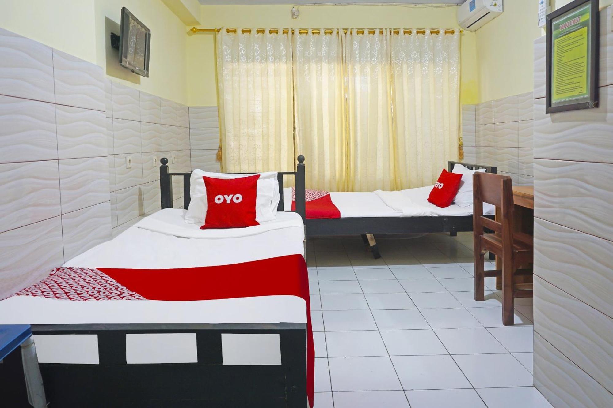 Putih Mulia Homestay Syariah Lumajang المظهر الخارجي الصورة